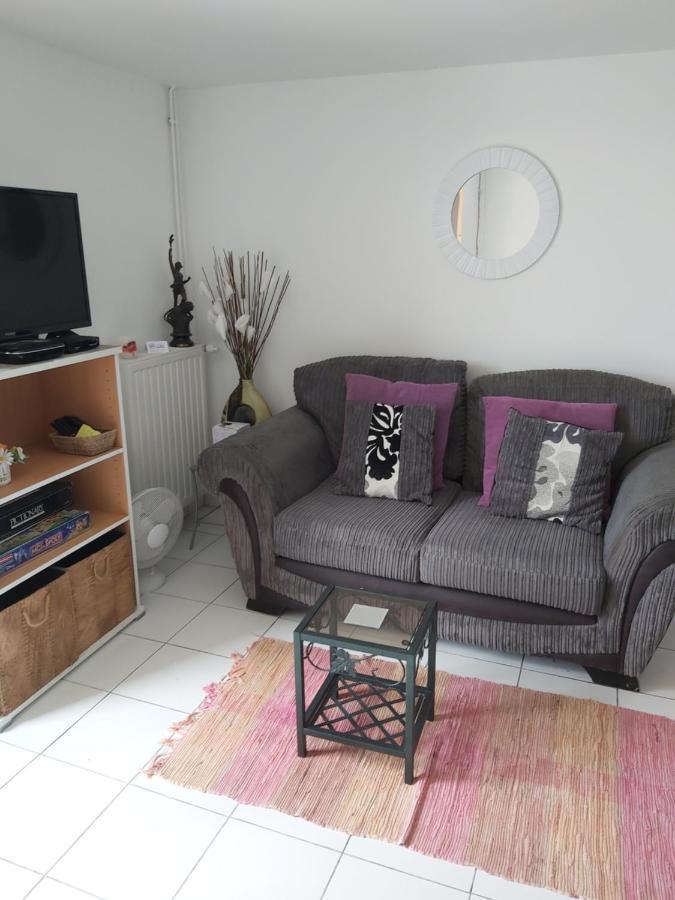 Chez Turnbulls Apartment Pomport ภายนอก รูปภาพ
